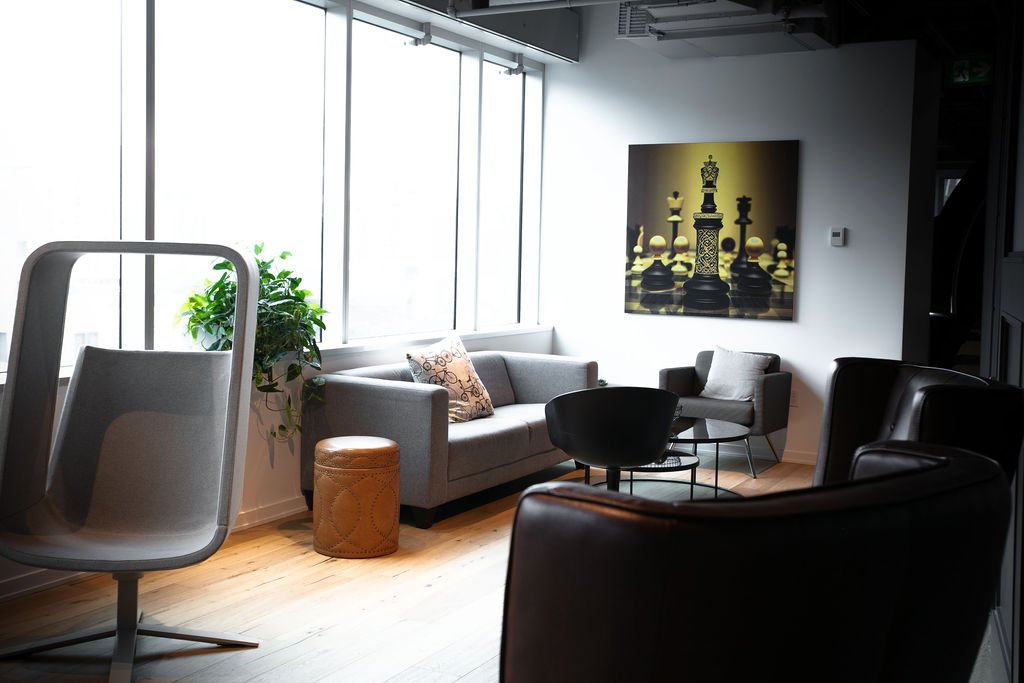 The Lounge at 150 Elgin Street